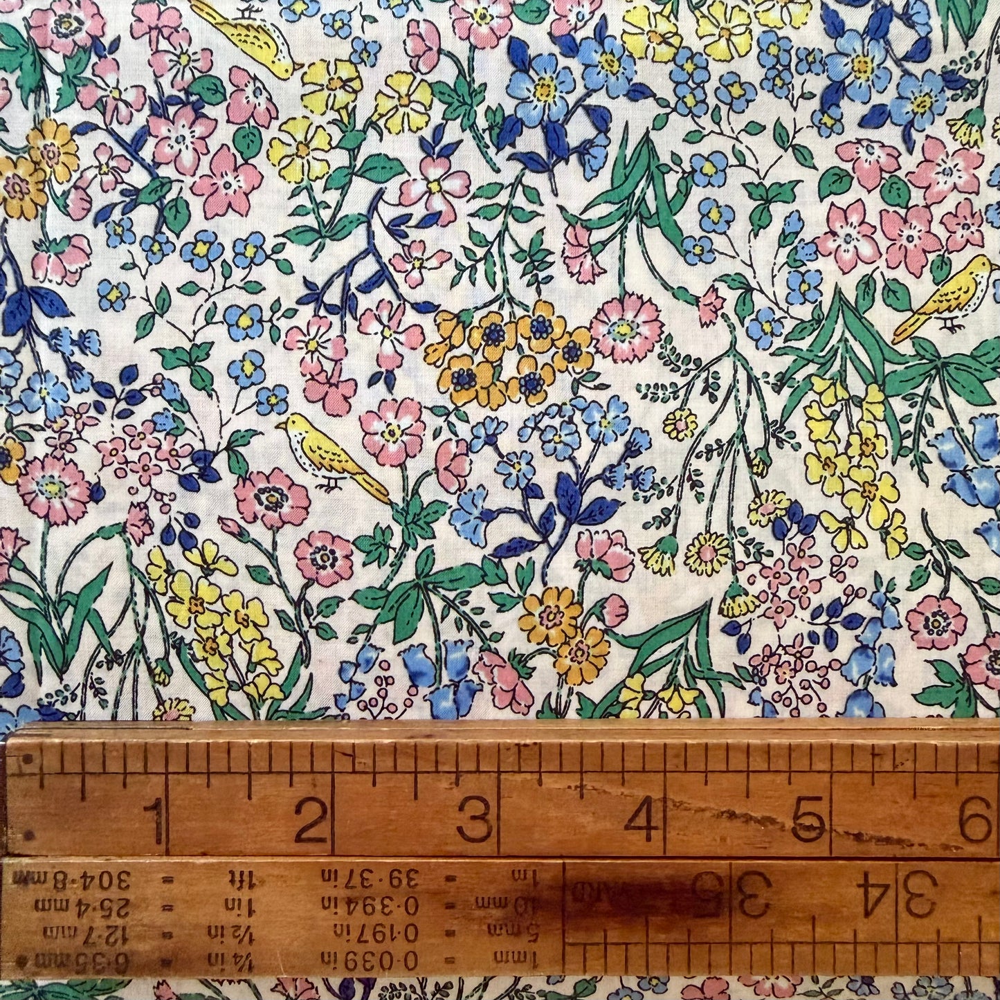 Floral with Yellow Bird - Japanese Lawn