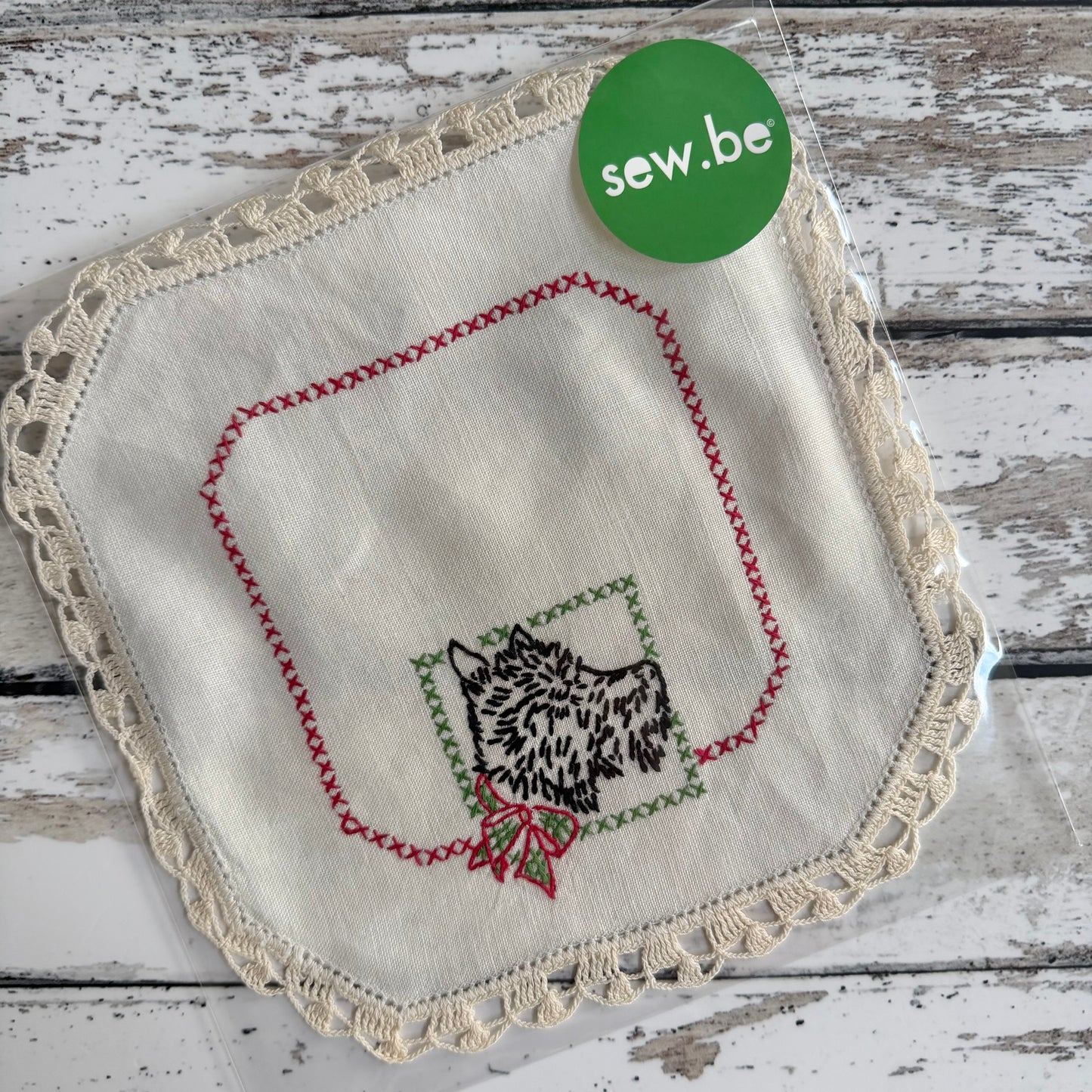 Vintage Embroidered Doiley (E)