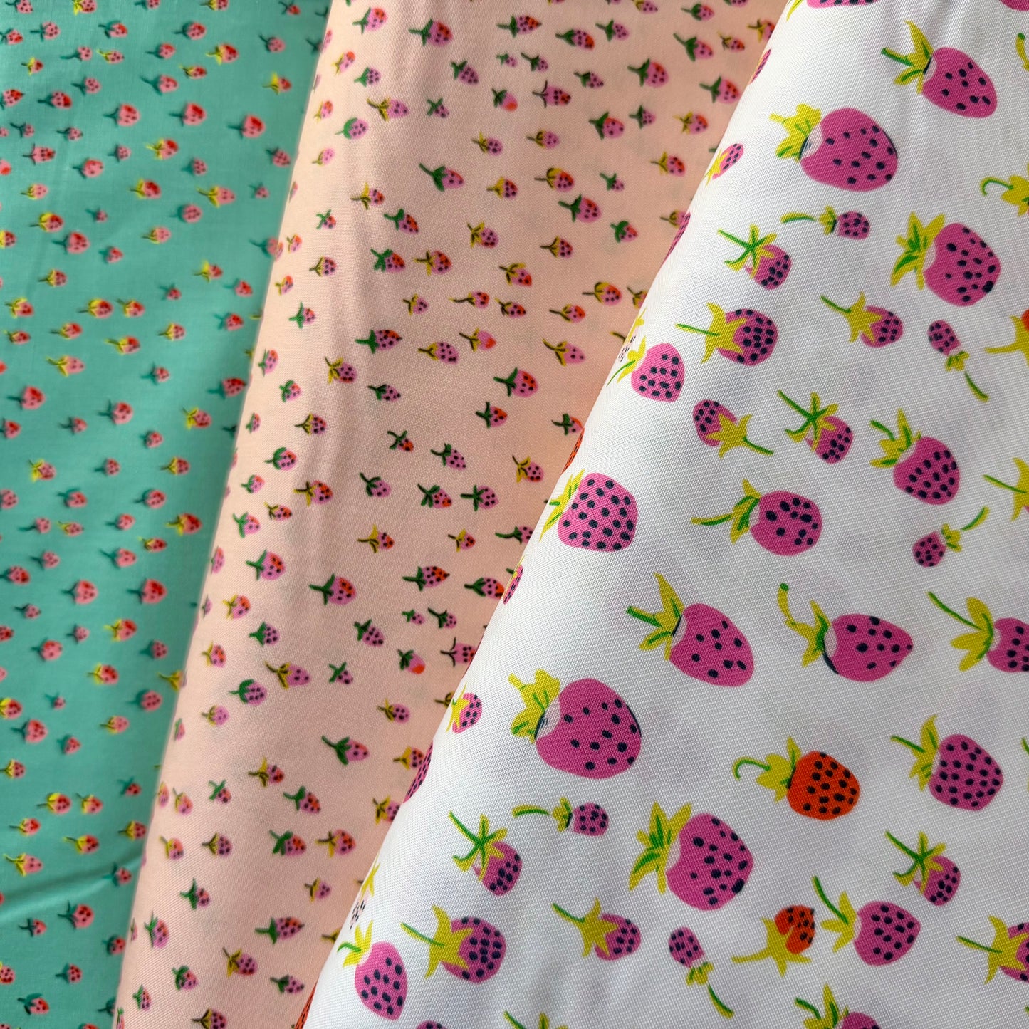 Heather Ross Favorites - Field Strawberries in Blush