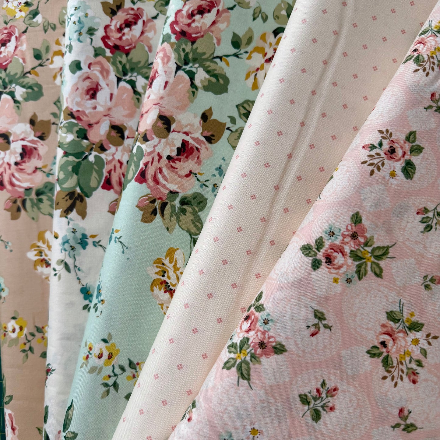 Bouquets Des Fleurs - Posy in Blush by Miss Rose Sister Violet for Riley Blake