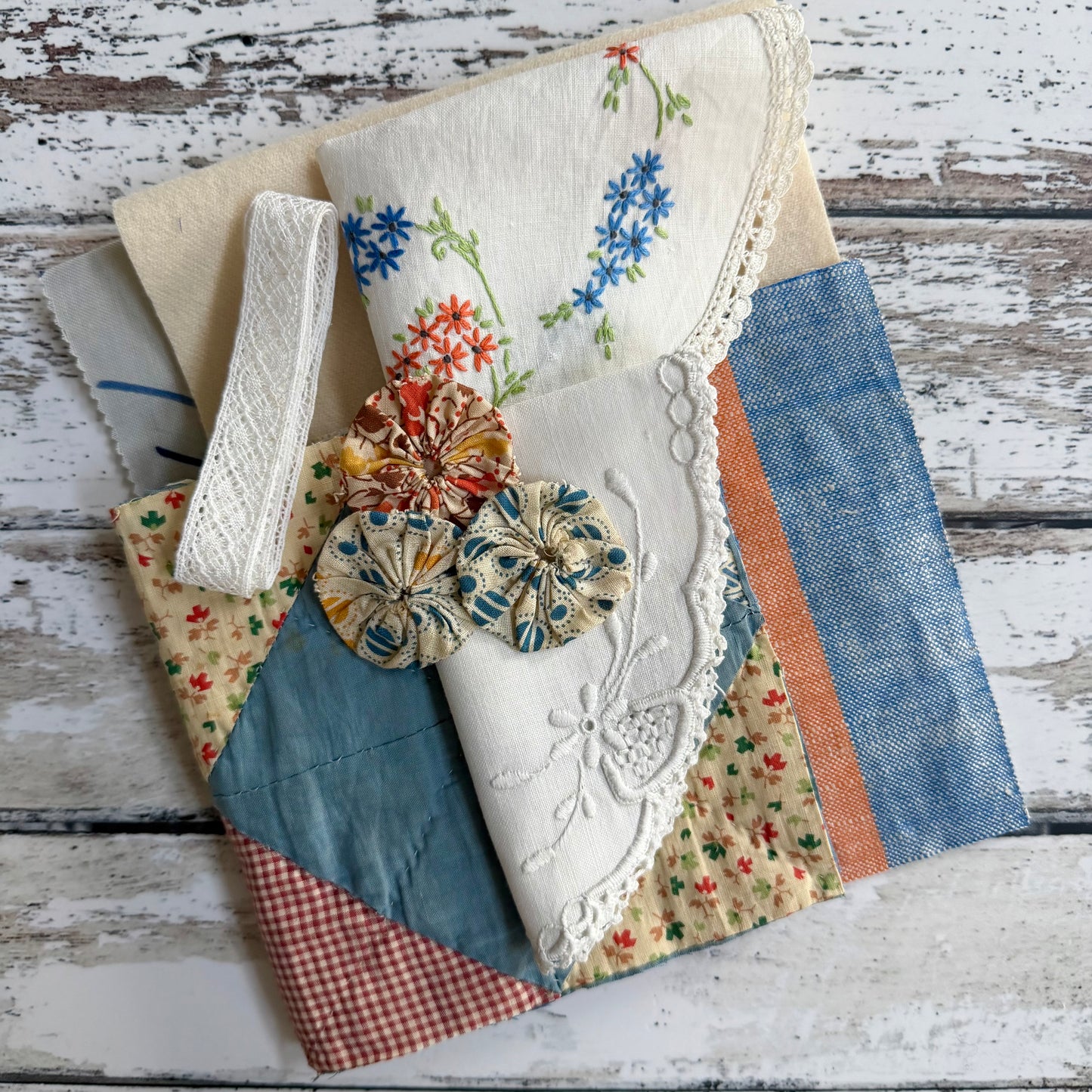 Vintage Needlebook Kit (J)