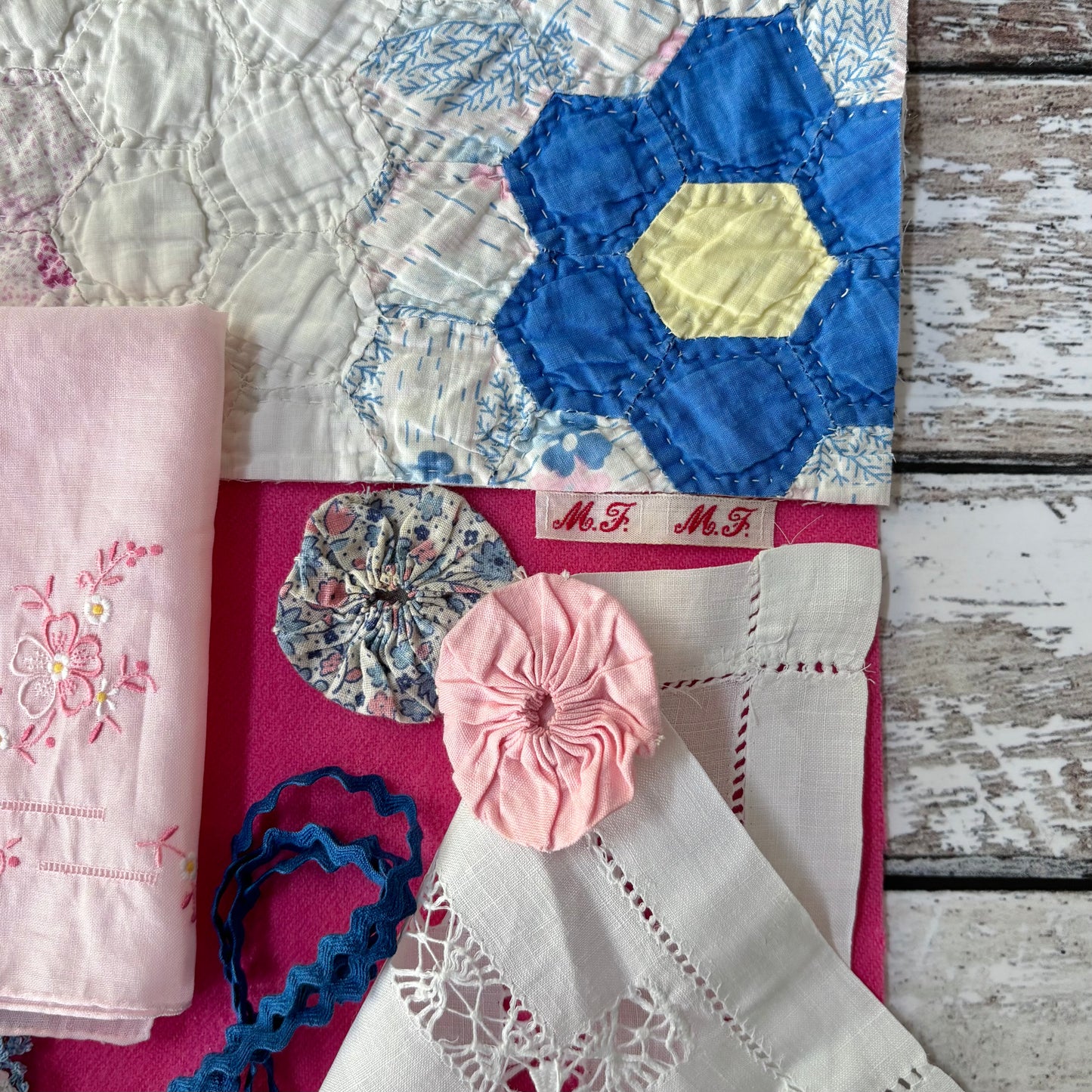 Needlebook Bundle with Vintage Quilt (2)