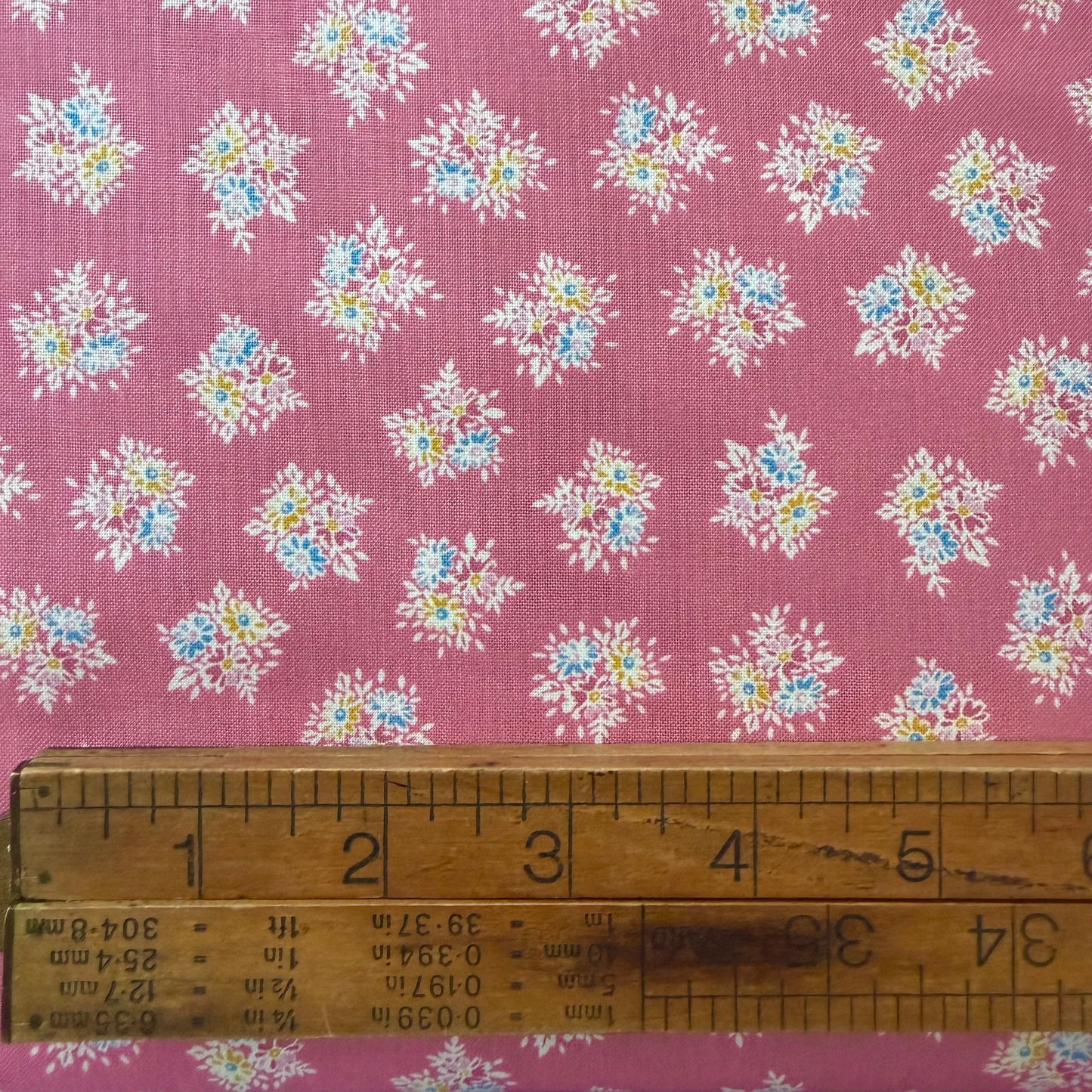 Petit Fleur Posy Pink - by Makower Uk for Andover