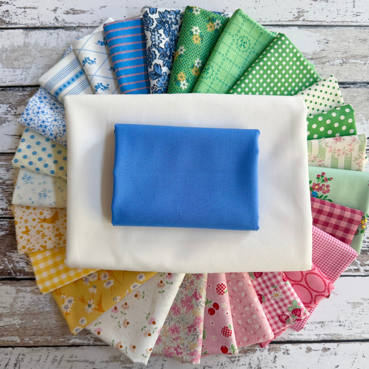 Sadie’s Quilt Complete Fabric Bundle - Bec’s Version (with Momnson)