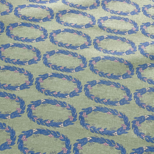 Wreath - Blue on Green by Alice Makabe