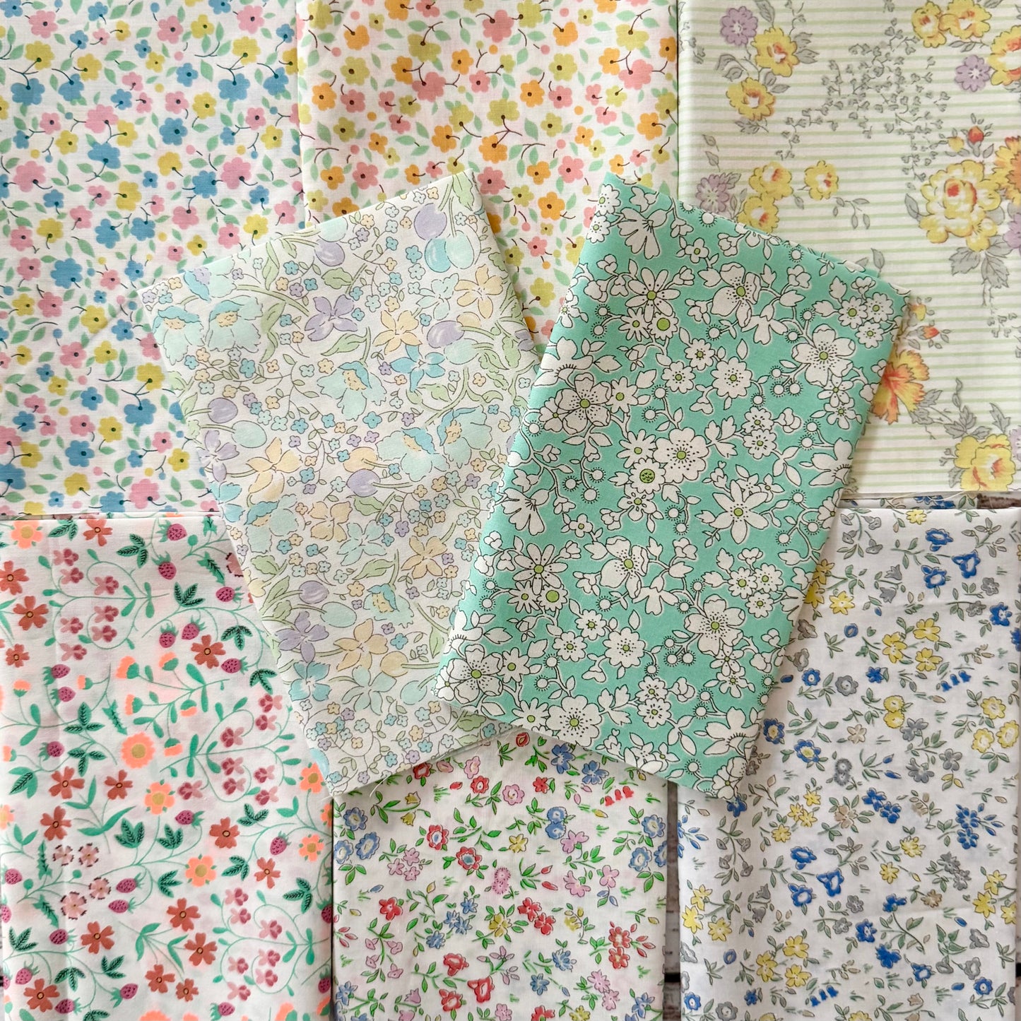 Japanese Tiny Floral Tana Lawn Bundle