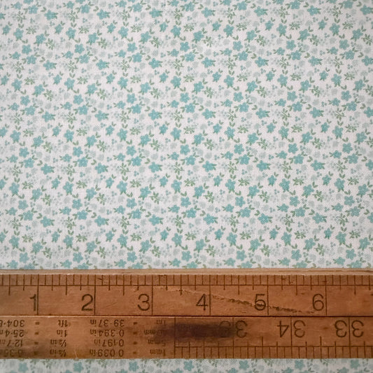 Whimsical Woodland - Mini Florals in Aqua - Riley Blake