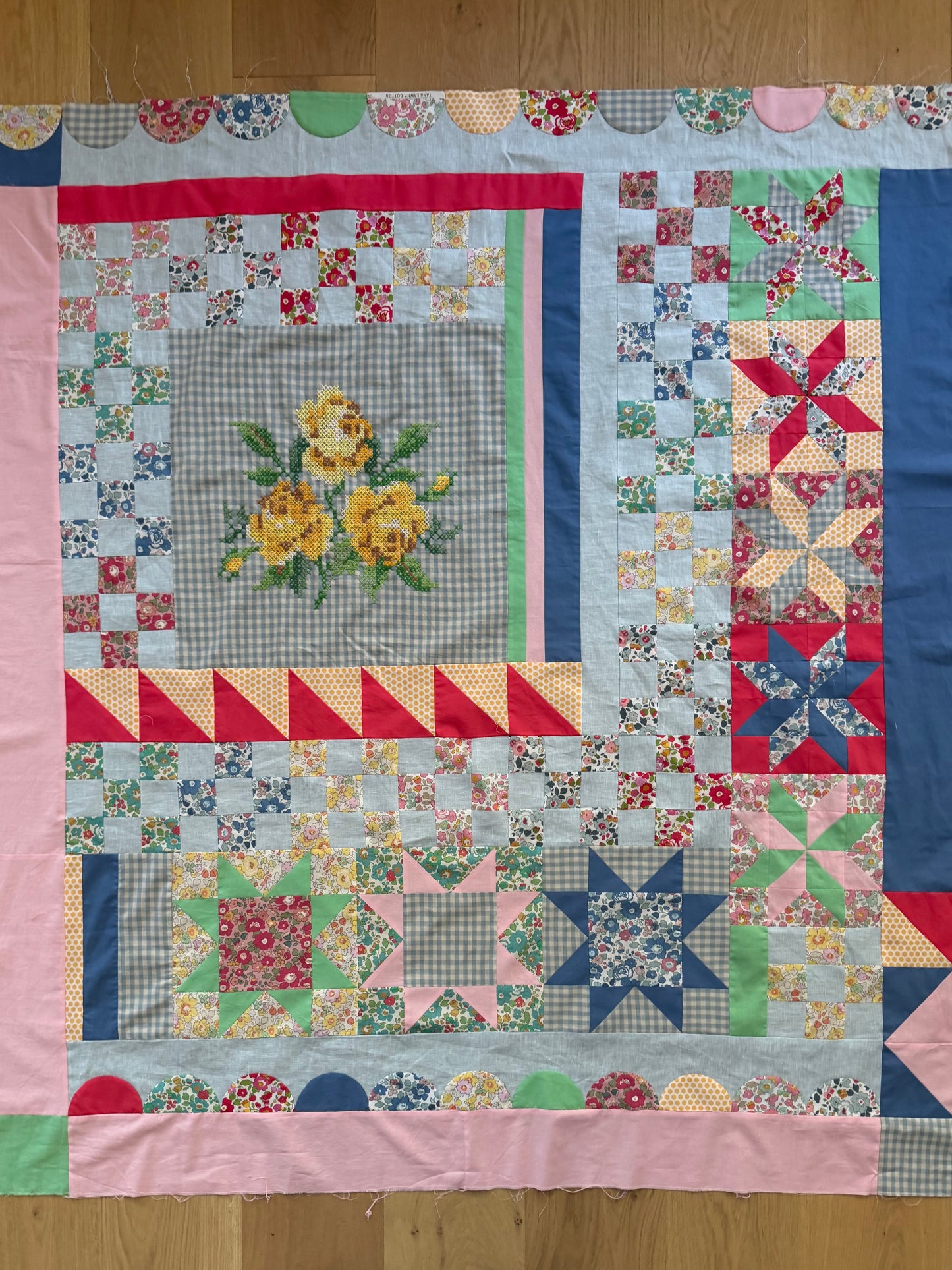 Betsy Rose Quilt Pattern (A5 Hard Copy Booklet)