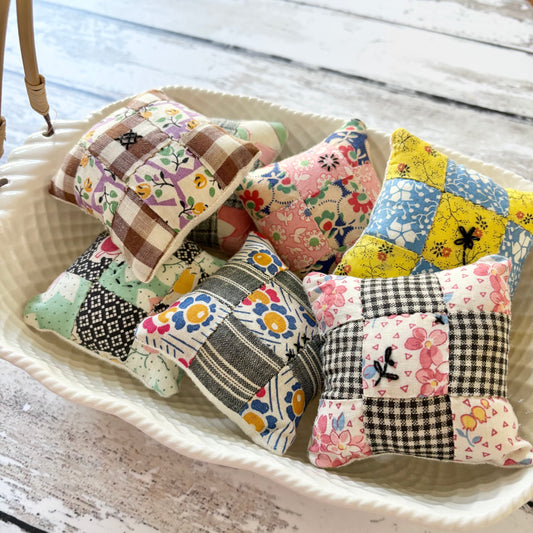 Vintage Quilt Block Pin Cushion