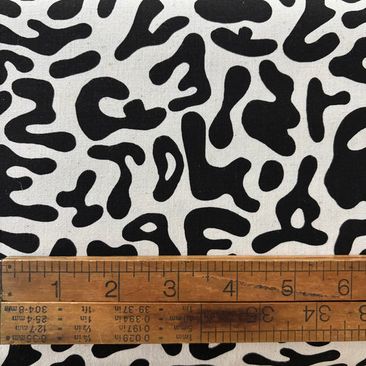 Black and White Animal Print - Japanese Cotton Printed Sheeting