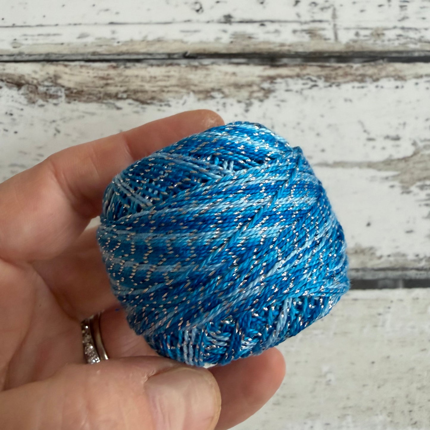 Valdani Sparkle Perle 8 Cotton - Sparkly Azure