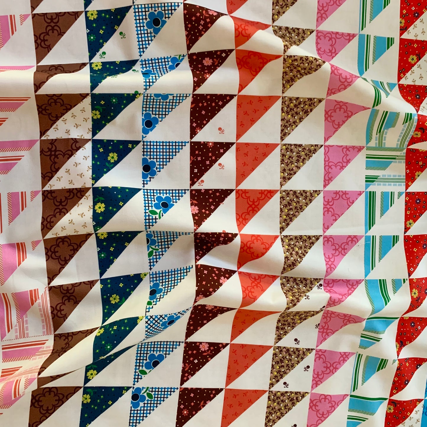 Made Easy - Triangle Stripe Cheater in Ivory - Denyse Schmidt