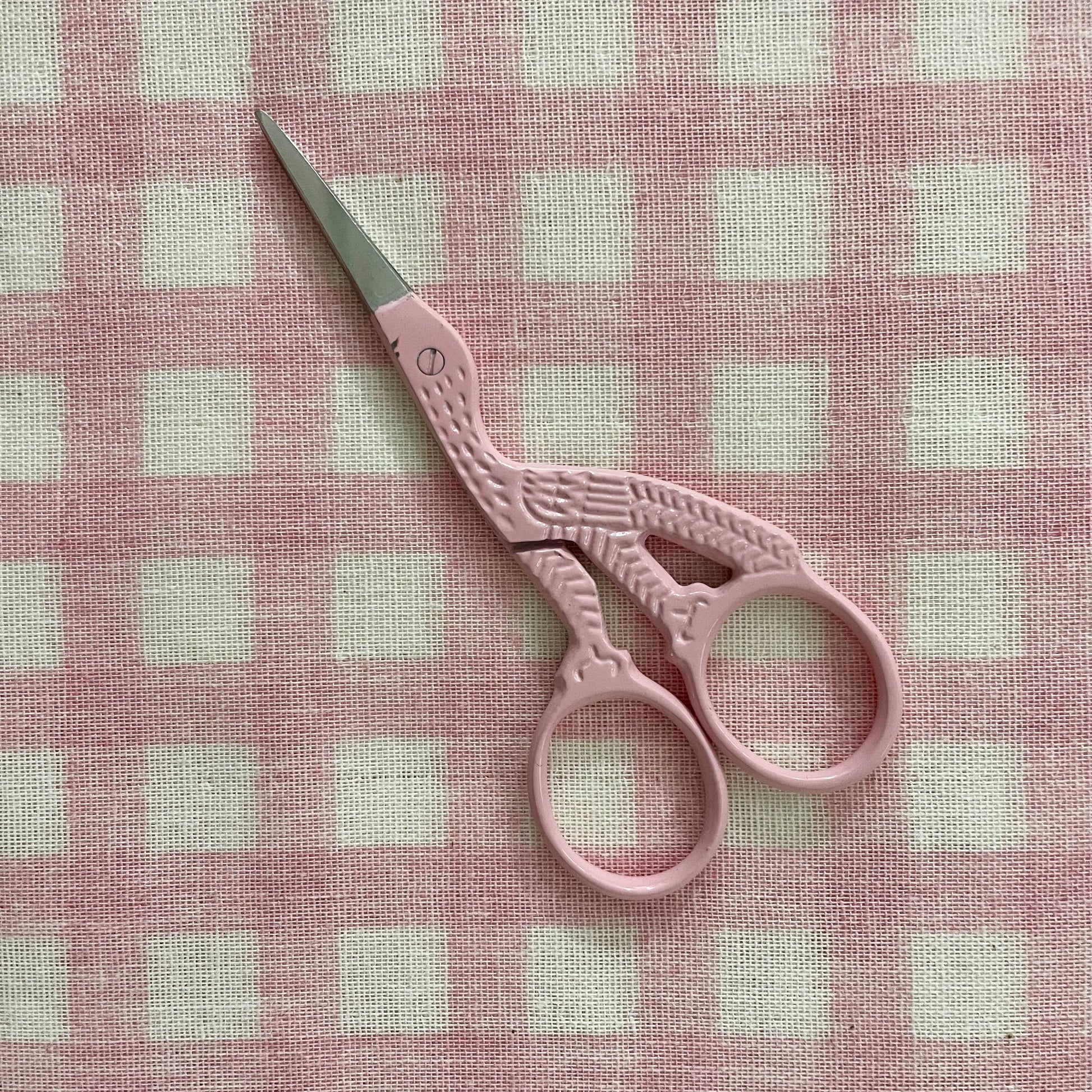 Karen Kay Buckley Multipurpose Scissors 7 1/2” - Pink – sew.be curated