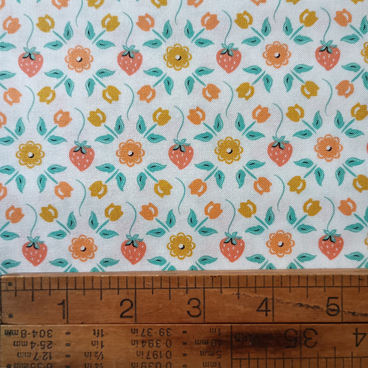 Granny’s Sewing Room - Granny’s Apron in Yellow
